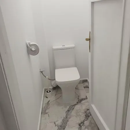 Boho Chic 2 Free Parking Warna