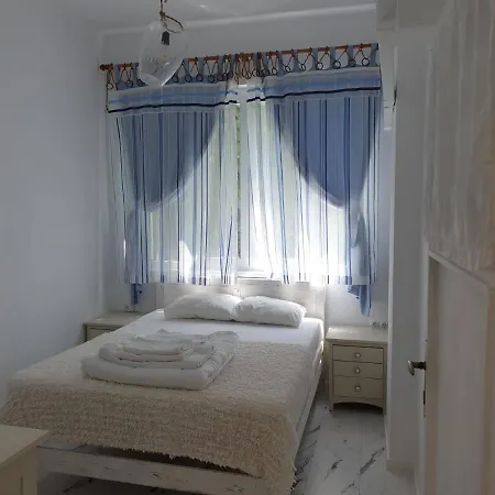 Апартаменты Boho Chic 2 Free Parking