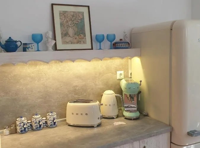 Boho Chic 2 Free Parking